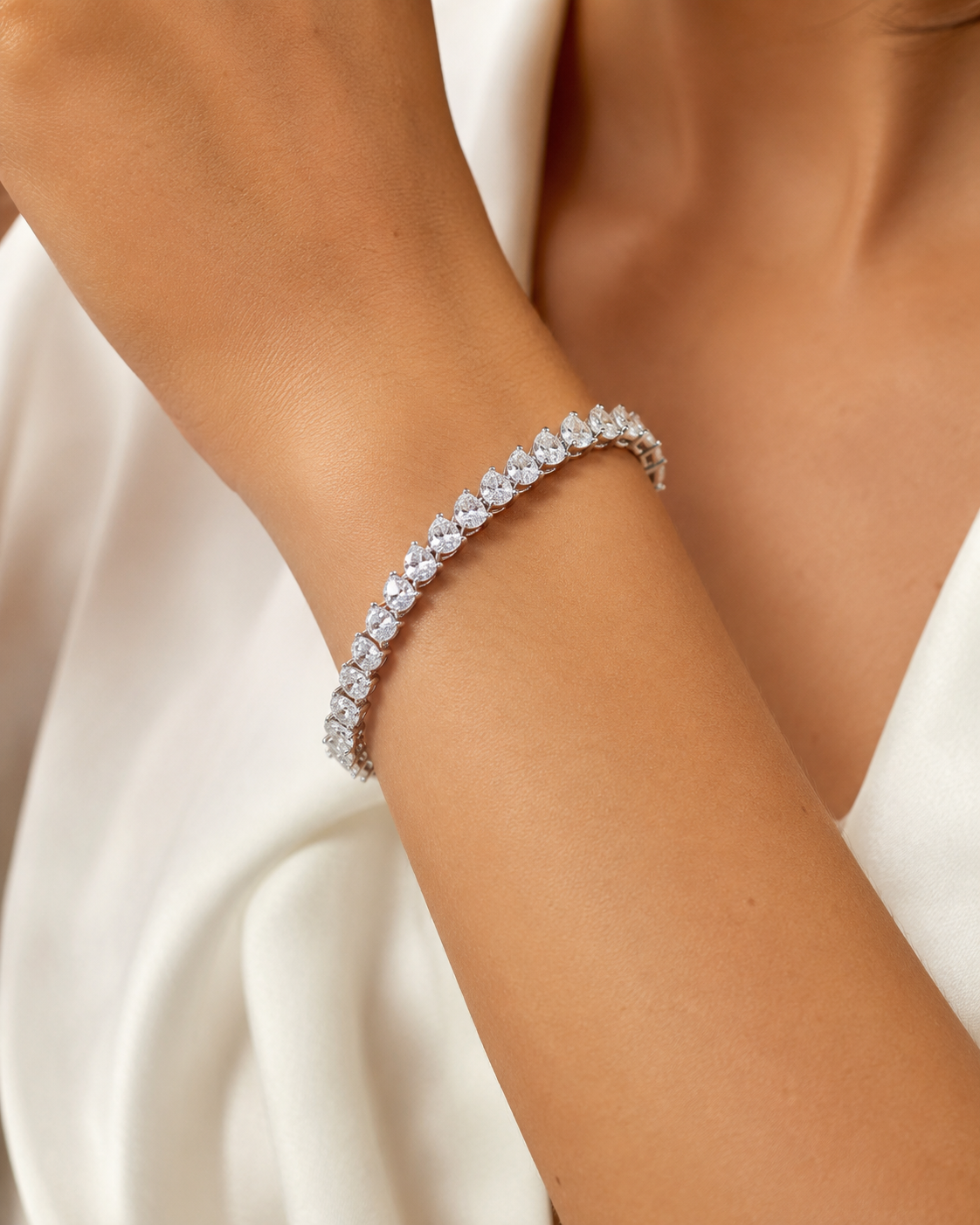 Lab-Grown Diamond Tennis Bracelet – 14K White Gold