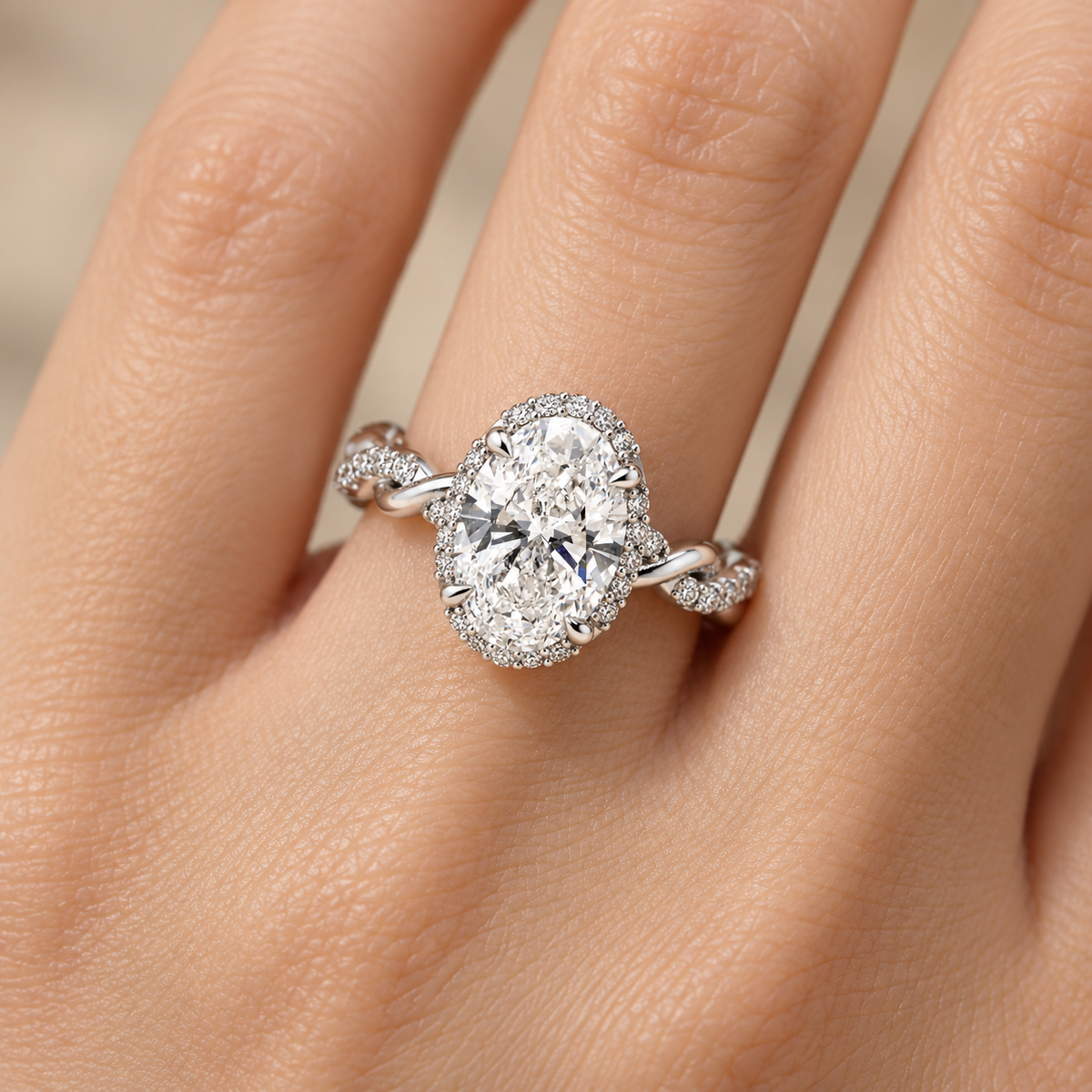 THE FIRST PAGE - Lab-Grown Oval Diamond Halo Ring