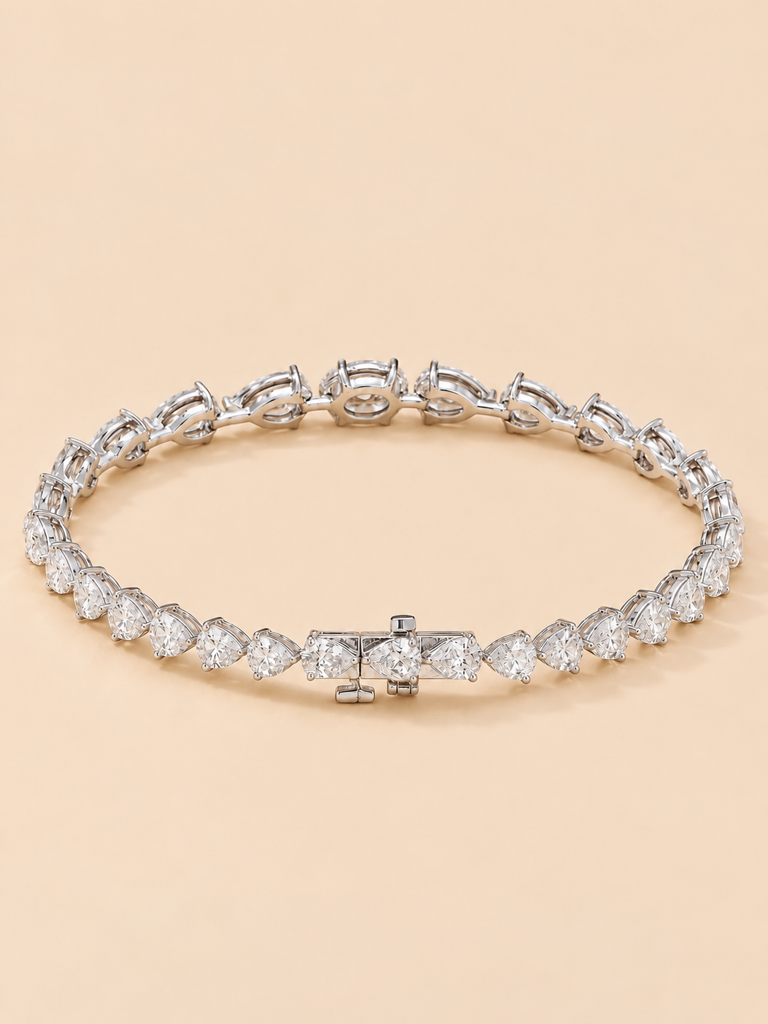 THE CASCADE – 14K White Gold Lab-Grown Pear Diamond Tennis Bracelet 7.41 TCW