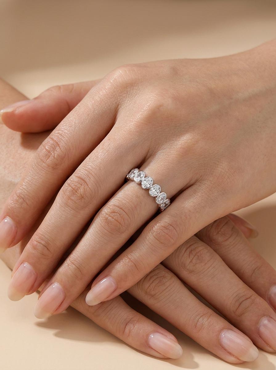 THE CONTINUUM – 14K White Gold Lab-Grown Oval Diamond Bezel Eternity Band 1.08 TCW