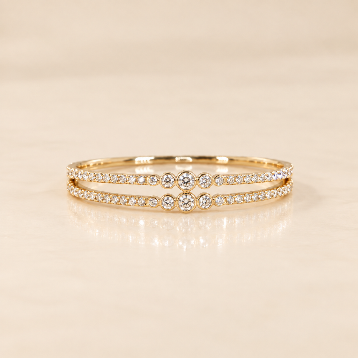 THE ASCENT - Yellow Gold Lab-Grown Diamond Bezel Bangle