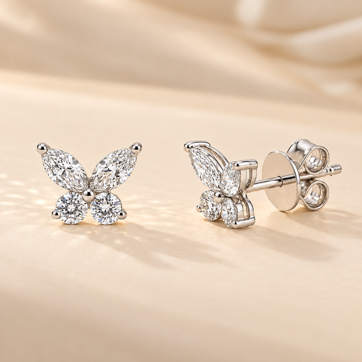 THE GAZE - White Gold Lab-Grown Diamond Butterfly Stud Earrings