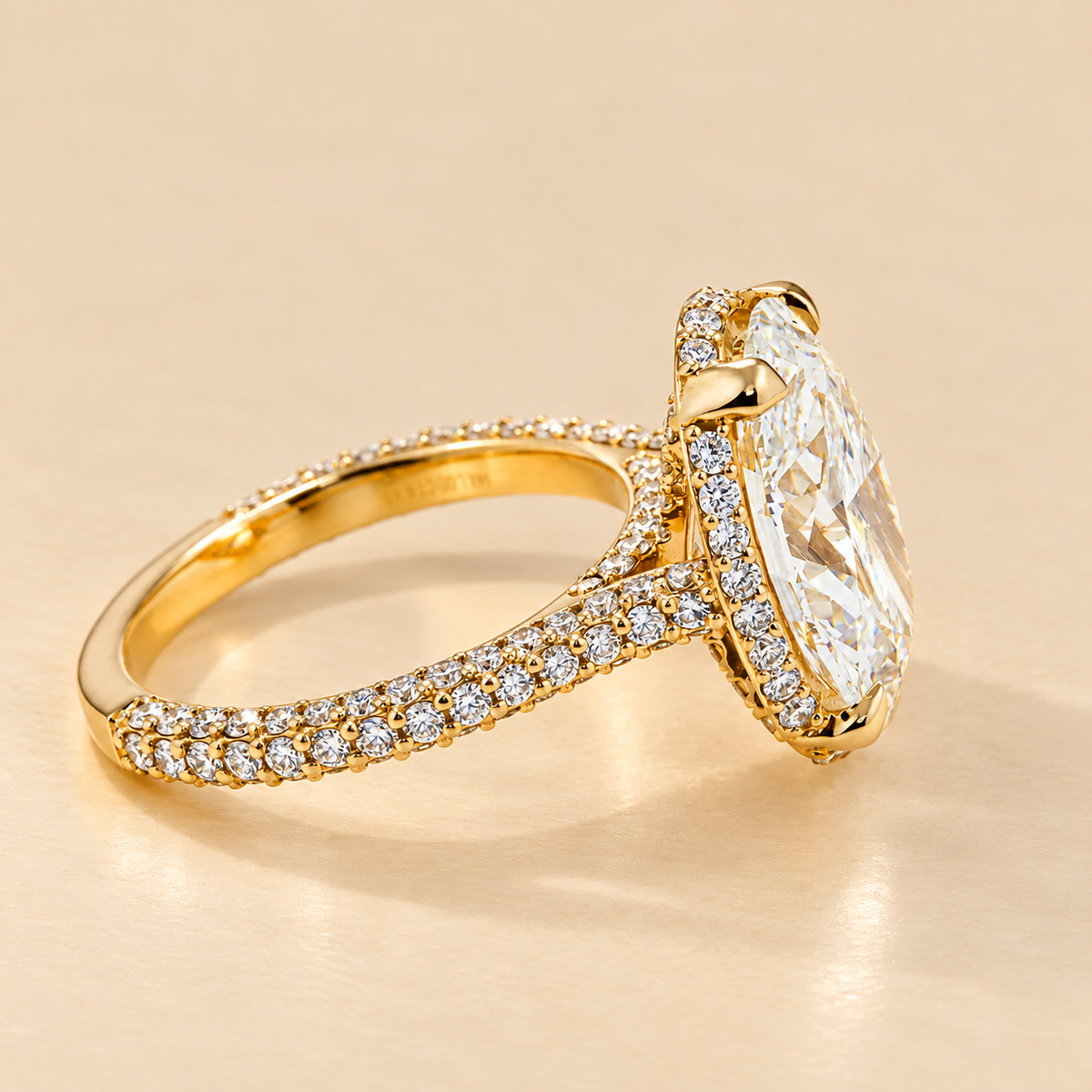 THE MEANT TO BE - Lab-Grown Oval Diamond Halo Ring