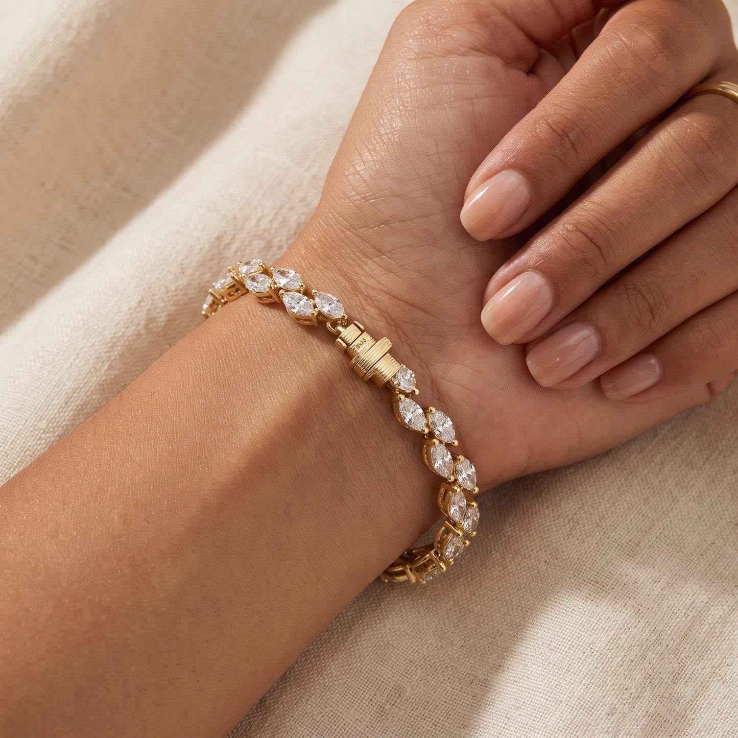 Natural Diamond Marquise Tennis Bracelet – 14K Yellow Gold | 8.60 CTW Marquise-Cut Diamonds