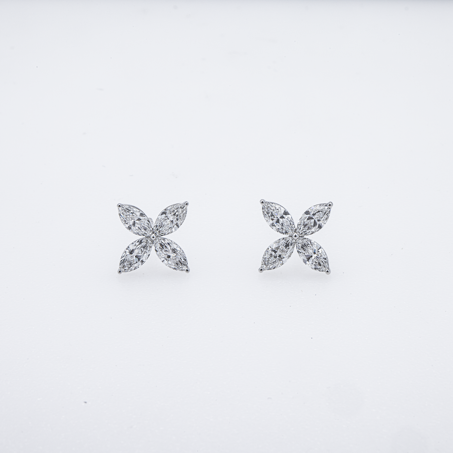 18K White Gold Lab-Grown Diamond Floral Stud Earrings – 1.14 CTW | E-F Color, VS1-VS2 Clarity