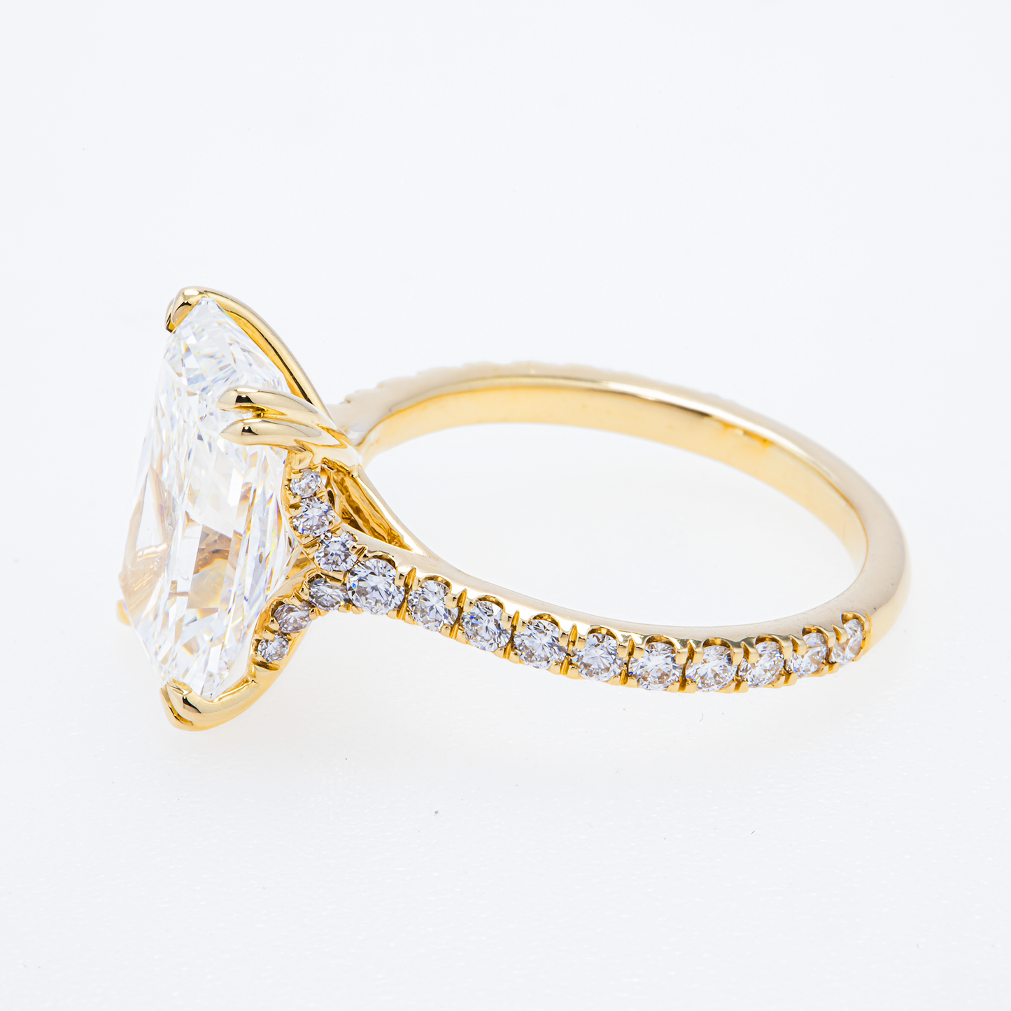 Lab-Grown Radiant-Cut Diamond Ring – 5.69 CTW in 14K Yellow Gold