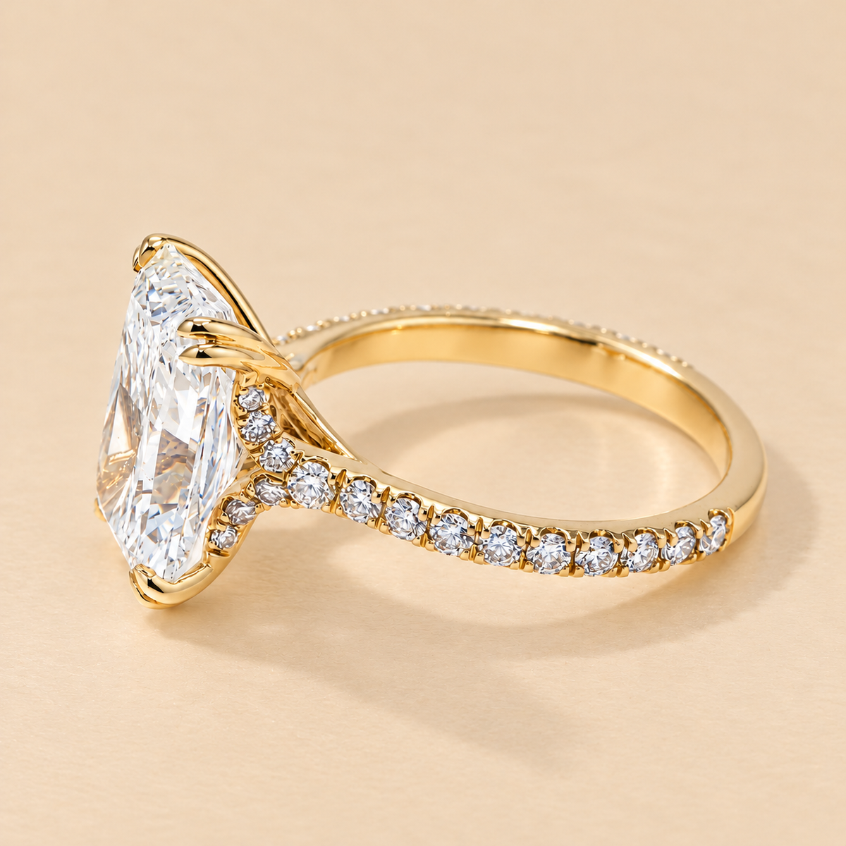 THE TURNING POINT - Lab-Grown Radiant-Cut Diamond Ring