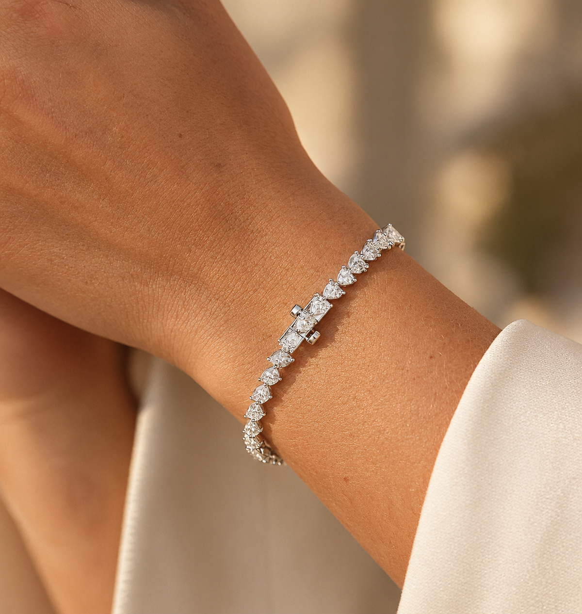 THE CASCADE – 14K White Gold Lab-Grown Pear Diamond Tennis Bracelet 7.41 TCW