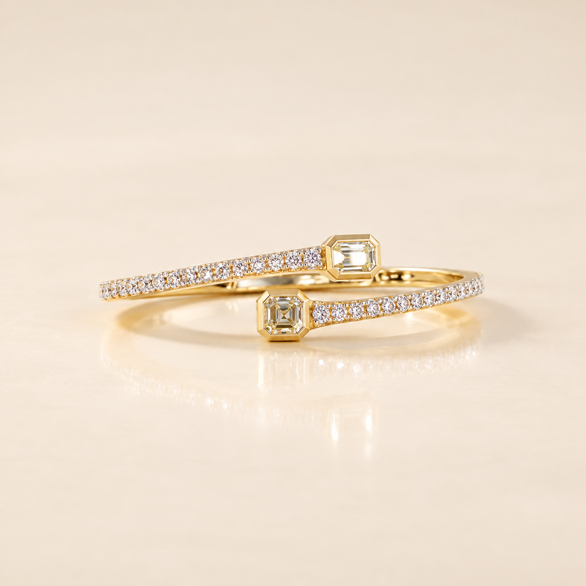 THE IMAGINATION - Yellow Gold Lab-Grown Diamond Bypass Bracelet