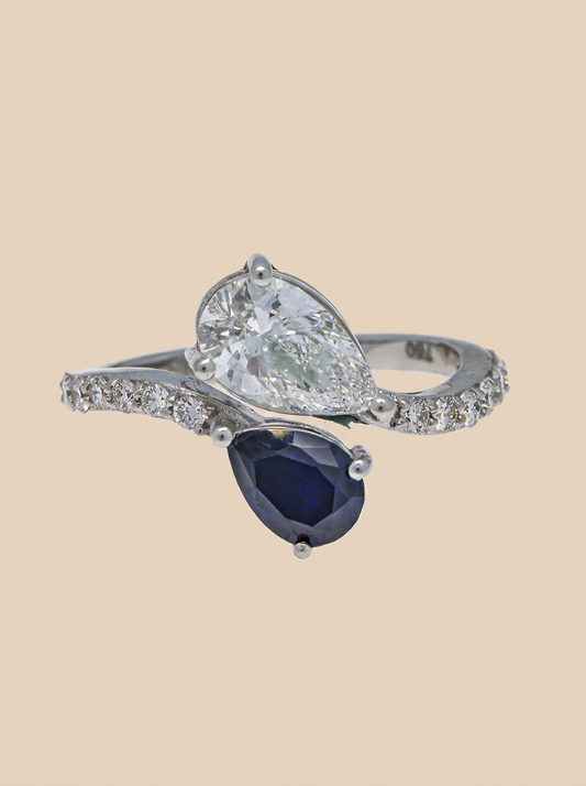 THE OCEAN - White Gold Lab Grown Diamonds and Blue Sapphire Toi et Moi Ring