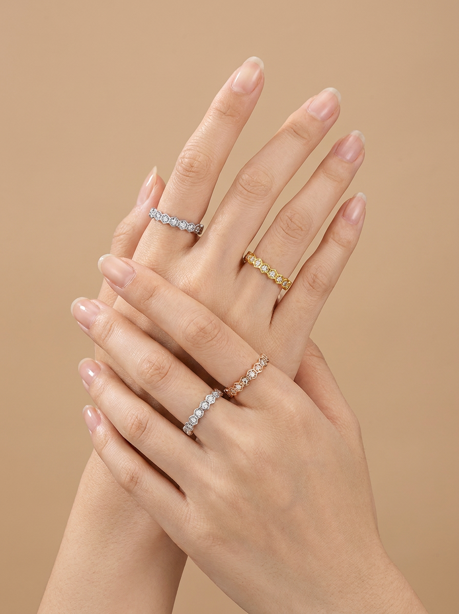 THE HARMONY – Tri-Color Gold Lab-Grown Diamond Hexagon Stacking Ring Set