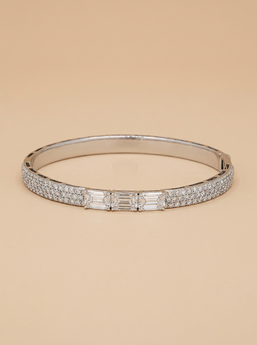 THE BRILLIANCE – White Gold Lab-Grown Mixed-Cut Diamond Bangle Bracelet