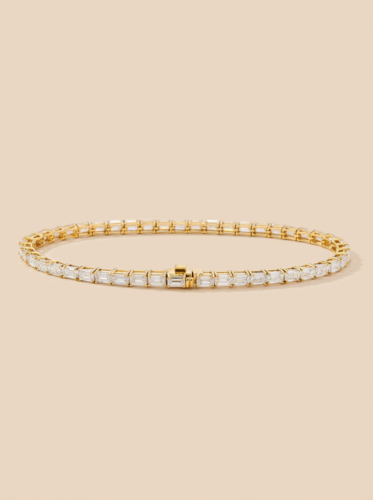 THE MAJESTY – Yellow Gold Lab-Grown Emerald-Cut Diamond Tennis Bracelet